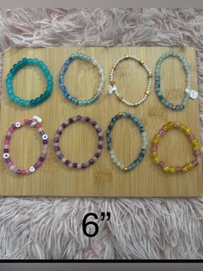 Handcrafted Multicolor Gemstone Bracelet (1)